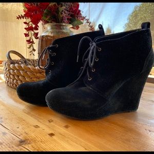 Jessica Simpson JS-Catcher Black Suede Booties